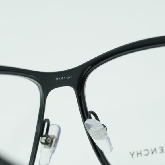 💯 NEW GIVENCHY GV0157 00300 MATTE BLACK EYEGLASSES - Picture 3 of 8